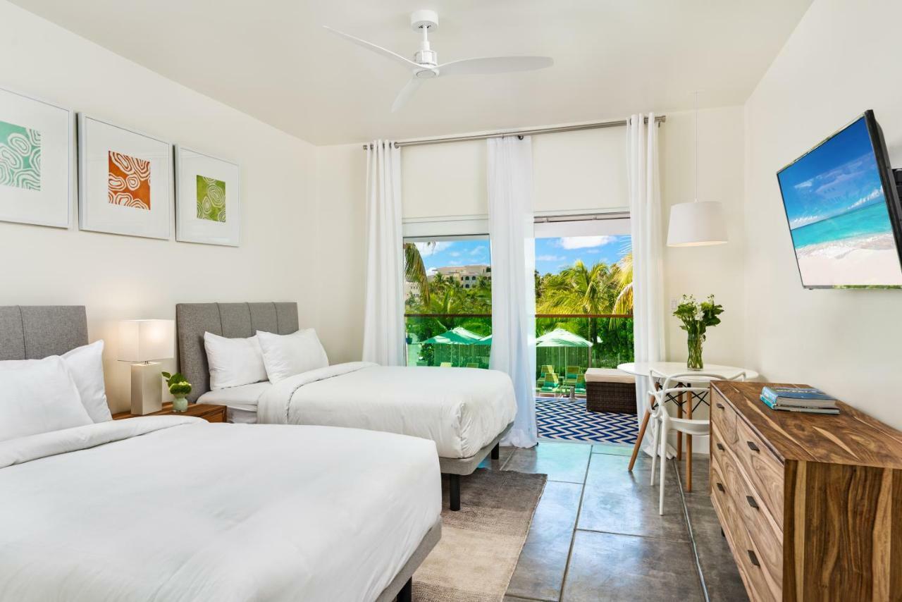 The Oasis At Grace Bay Hotel Exterior photo